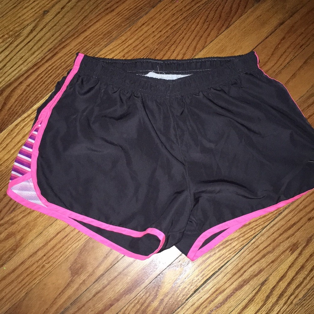 Athletic shorts